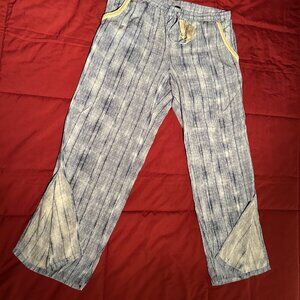 Split ankle palazzo pants